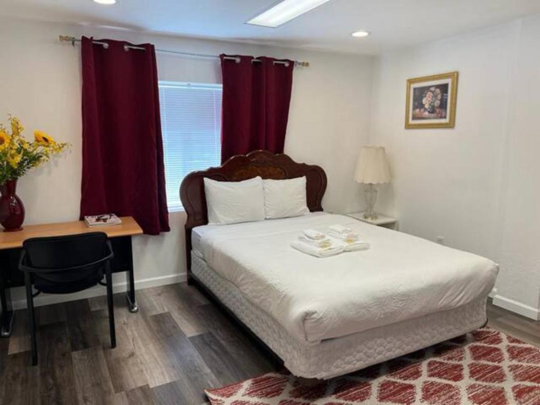 Affordable Private Rooms With Shared Bath Kitchen Near Sfo Daly City Exterior photo
